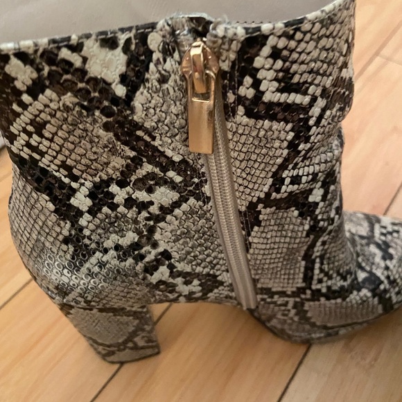Faux Snake Skin Booties - Picture 3 of 4